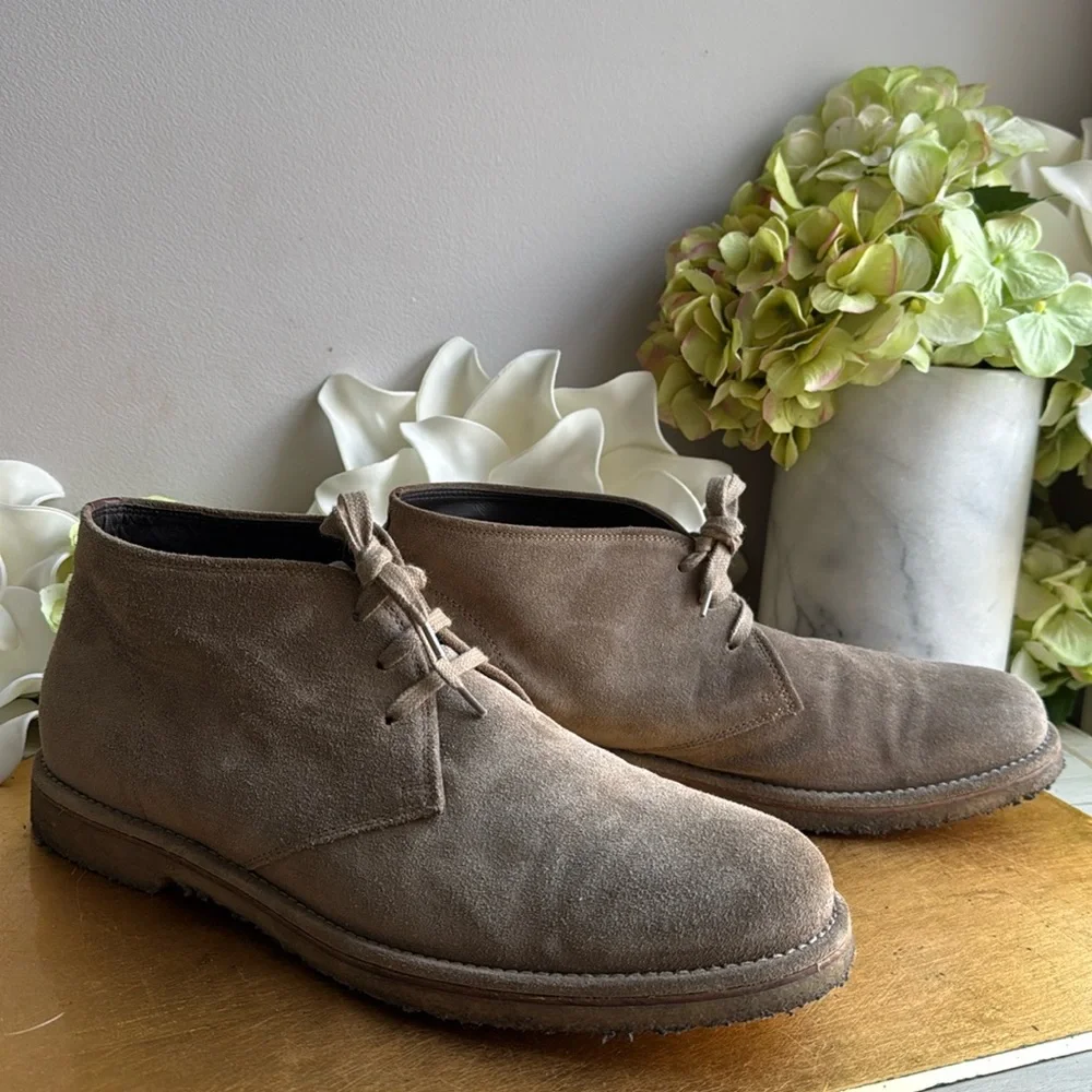 Allen Edmonds Montauk Chukka Boot in Natural Suede